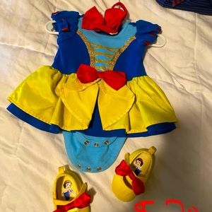 Snow White costume